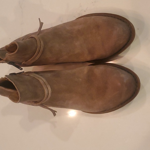 Born Kimmie ankle boots - Picture 3 of 9